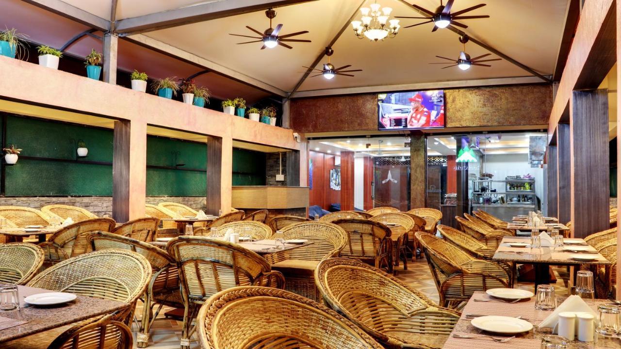 古瓦哈提 Bharalu Residency酒店 外观 照片